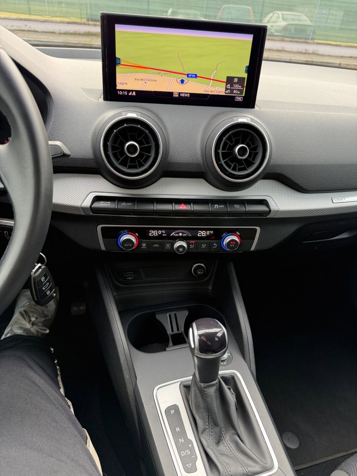 Audi Q2 Q2 35 TFSI S tronic Business (19)
