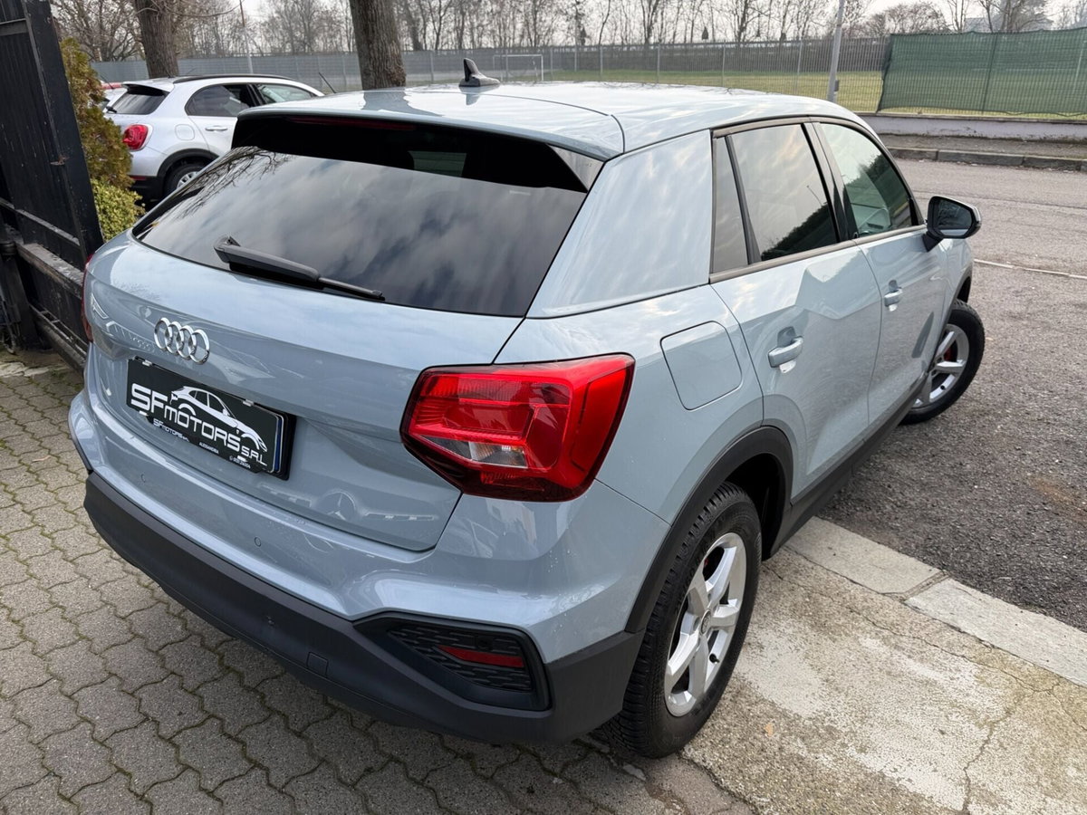 Audi Q2 Q2 35 TFSI S tronic Business (5)