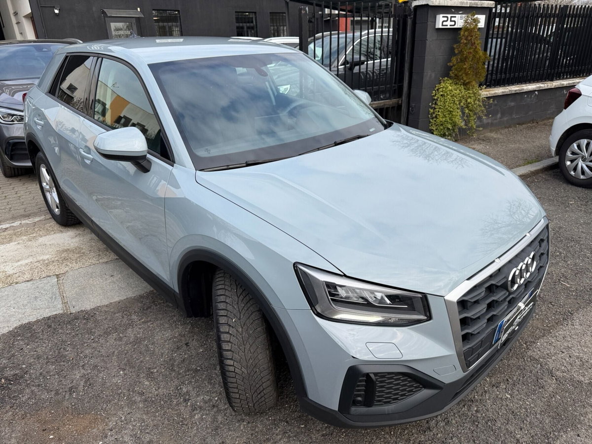 Audi Q2 Q2 35 TFSI S tronic Business (6)