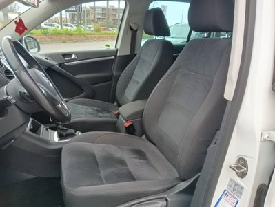 Volkswagen Tiguan 2.0 TDI SCR DSG Executive BlueMotion Technology (8)