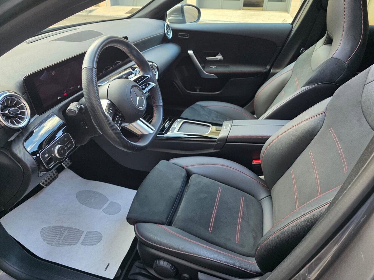 Mercedes-Benz Classe A 180 d Automatic Premium (11)