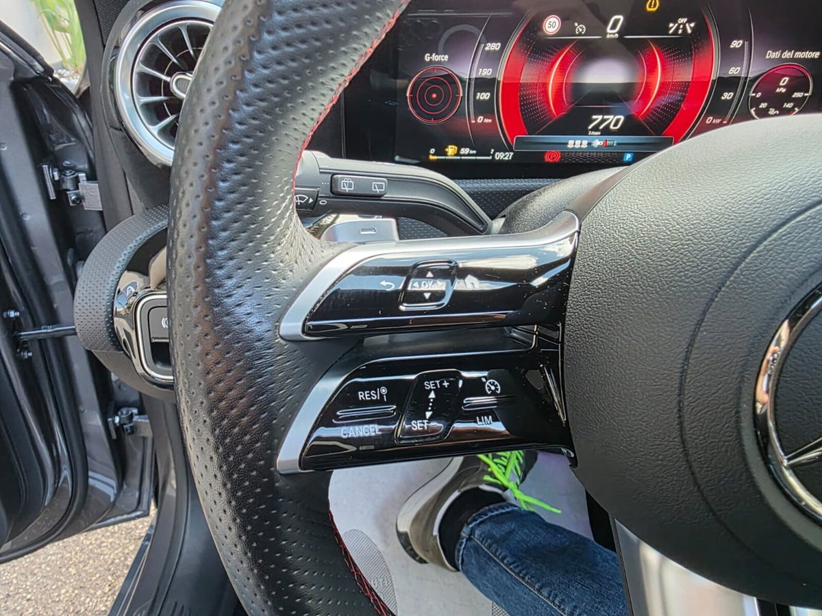 Mercedes-Benz Classe A 180 d Automatic Premium (18)