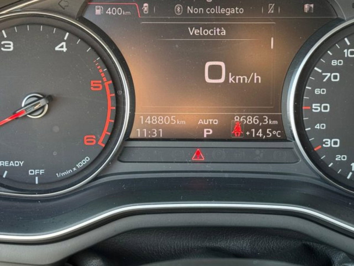 Audi A4 Avant 2.0 TDI 150 CV ultra S tronic Business (17)