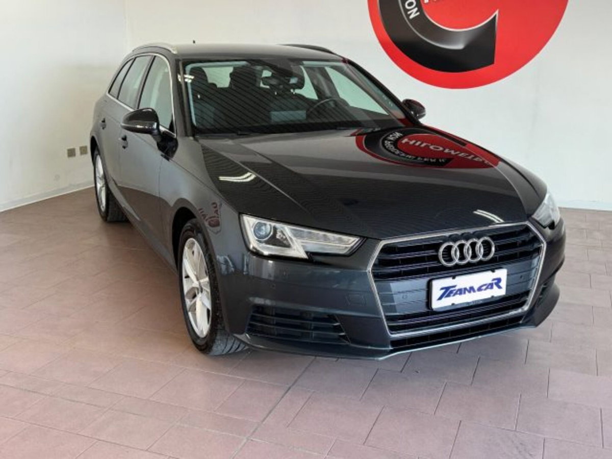 Audi A4 Avant 2.0 TDI 150 CV ultra S tronic Business (20)