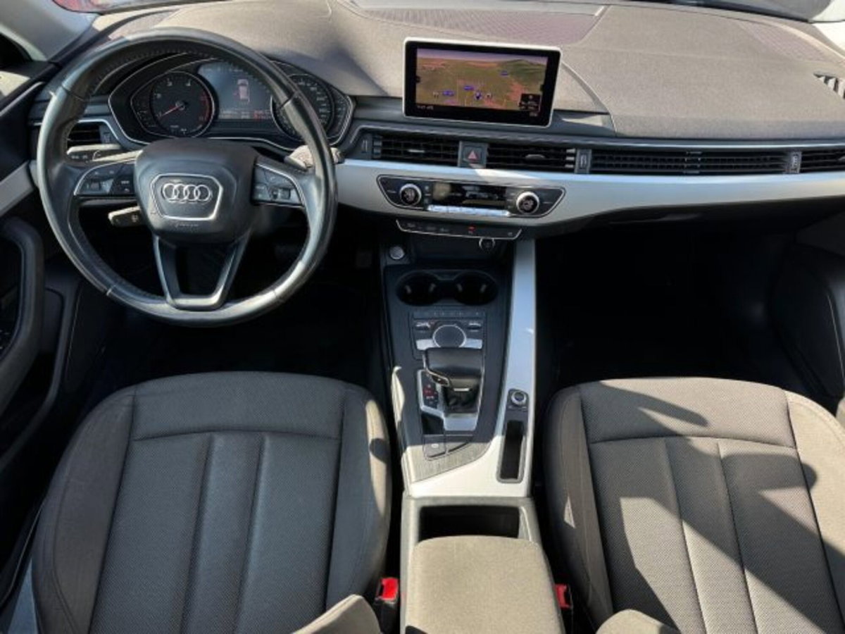 Audi A4 Avant 2.0 TDI 150 CV ultra S tronic Business (5)