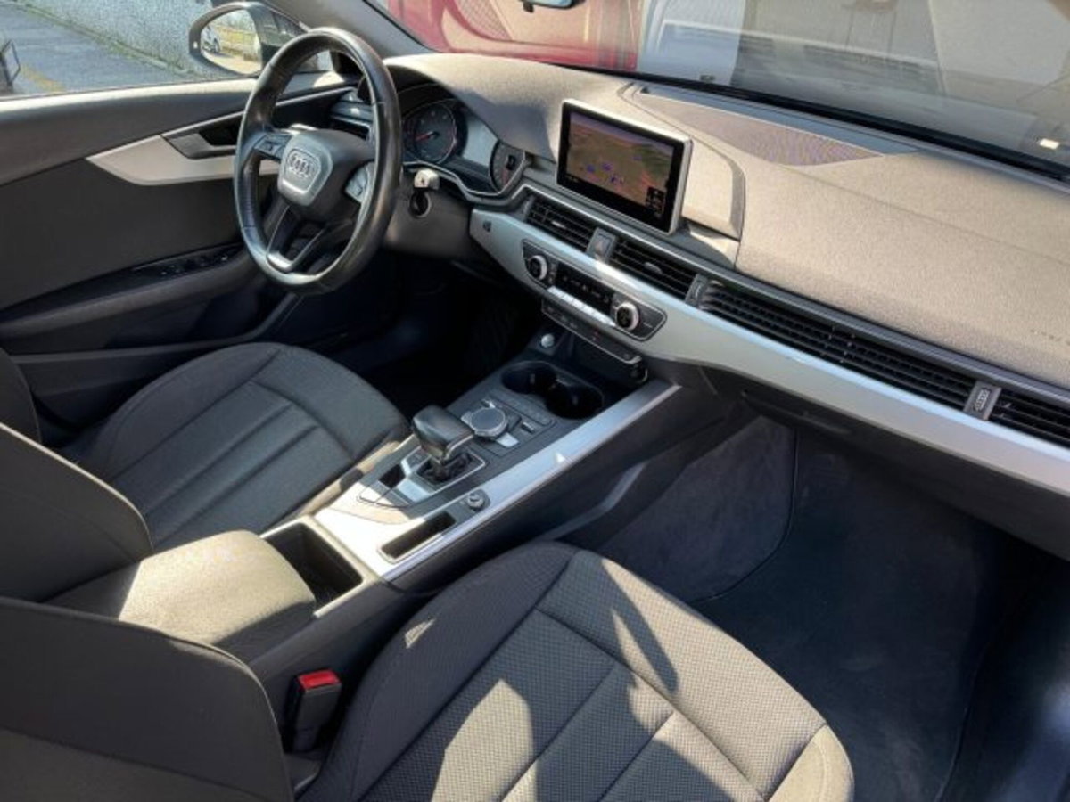 Audi A4 Avant 2.0 TDI 150 CV ultra S tronic Business (6)