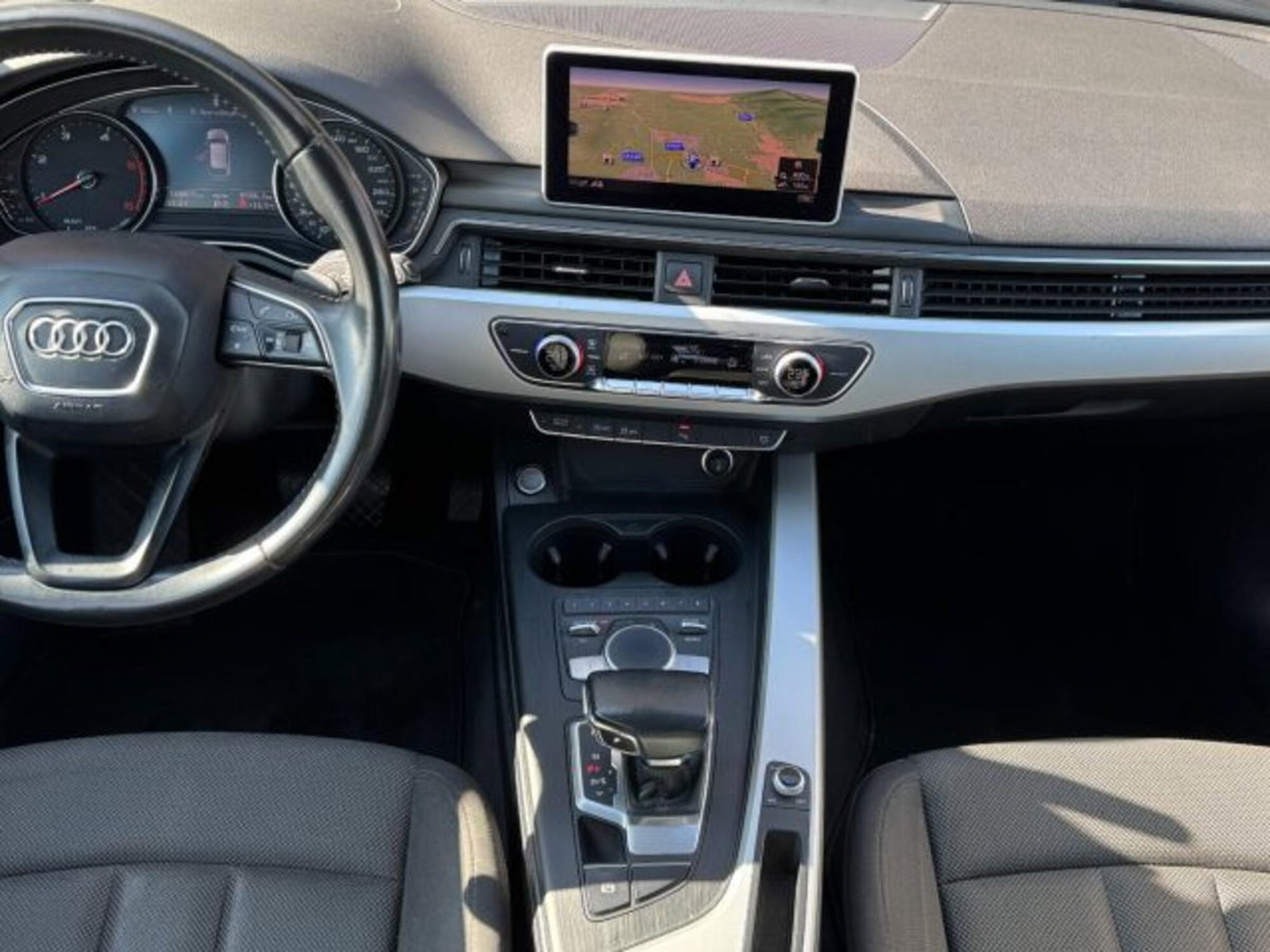 Audi A4 Avant 2.0 TDI 150 CV ultra S tronic Business (7)