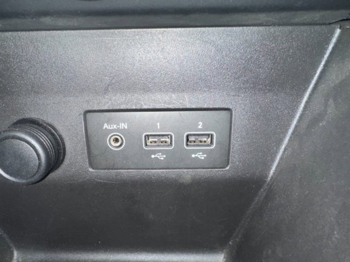 Renault Clio Full Hybrid E-Tech 140 CV 5 porte Zen (13)