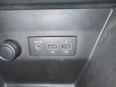 Renault Clio Full Hybrid E-Tech 140 CV 5 porte Zen (13)
