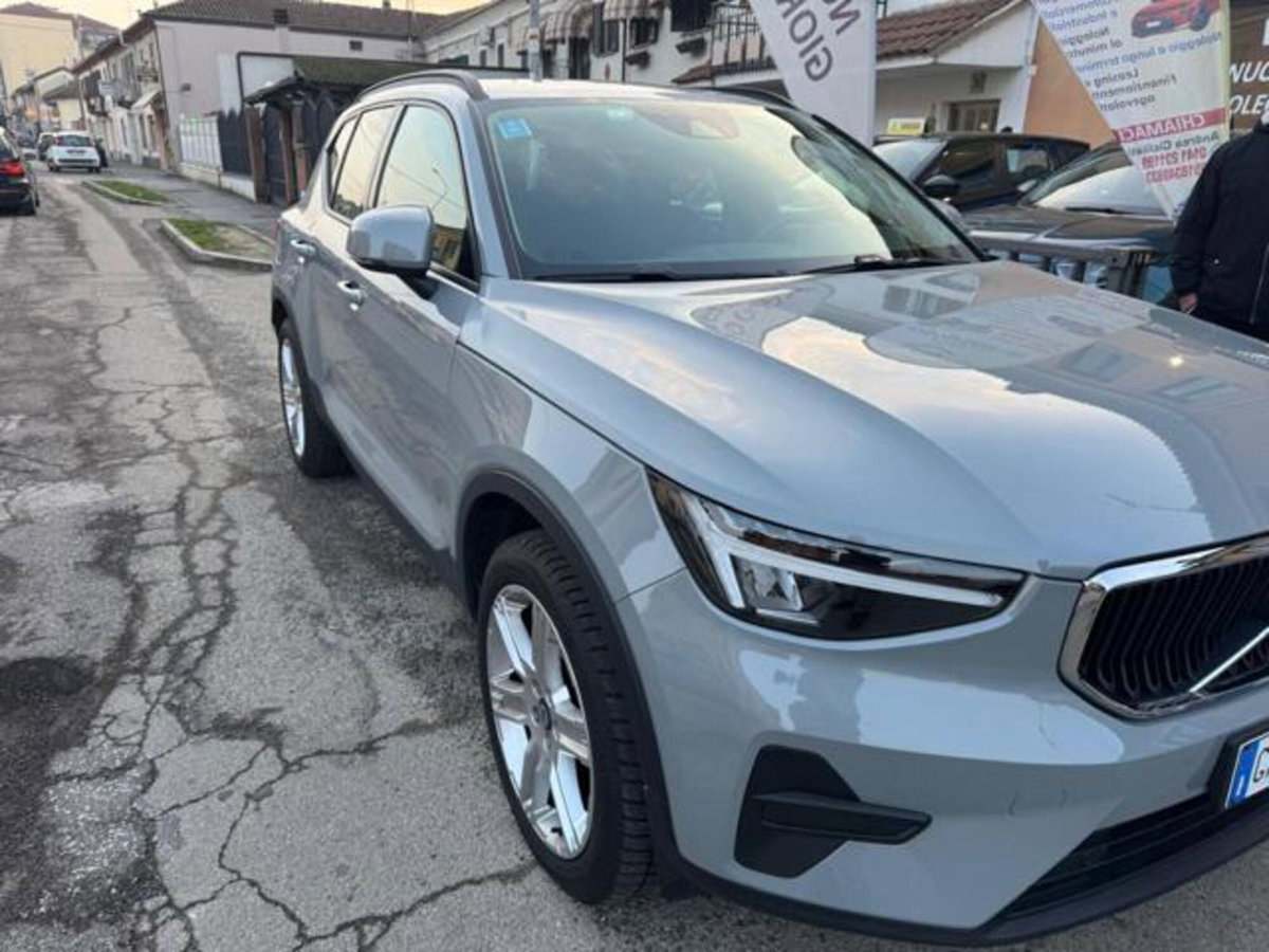 Volvo XC40 T2 automatico Essential