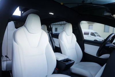 Tesla Model X Model X 100kWh Dual Motor (7)