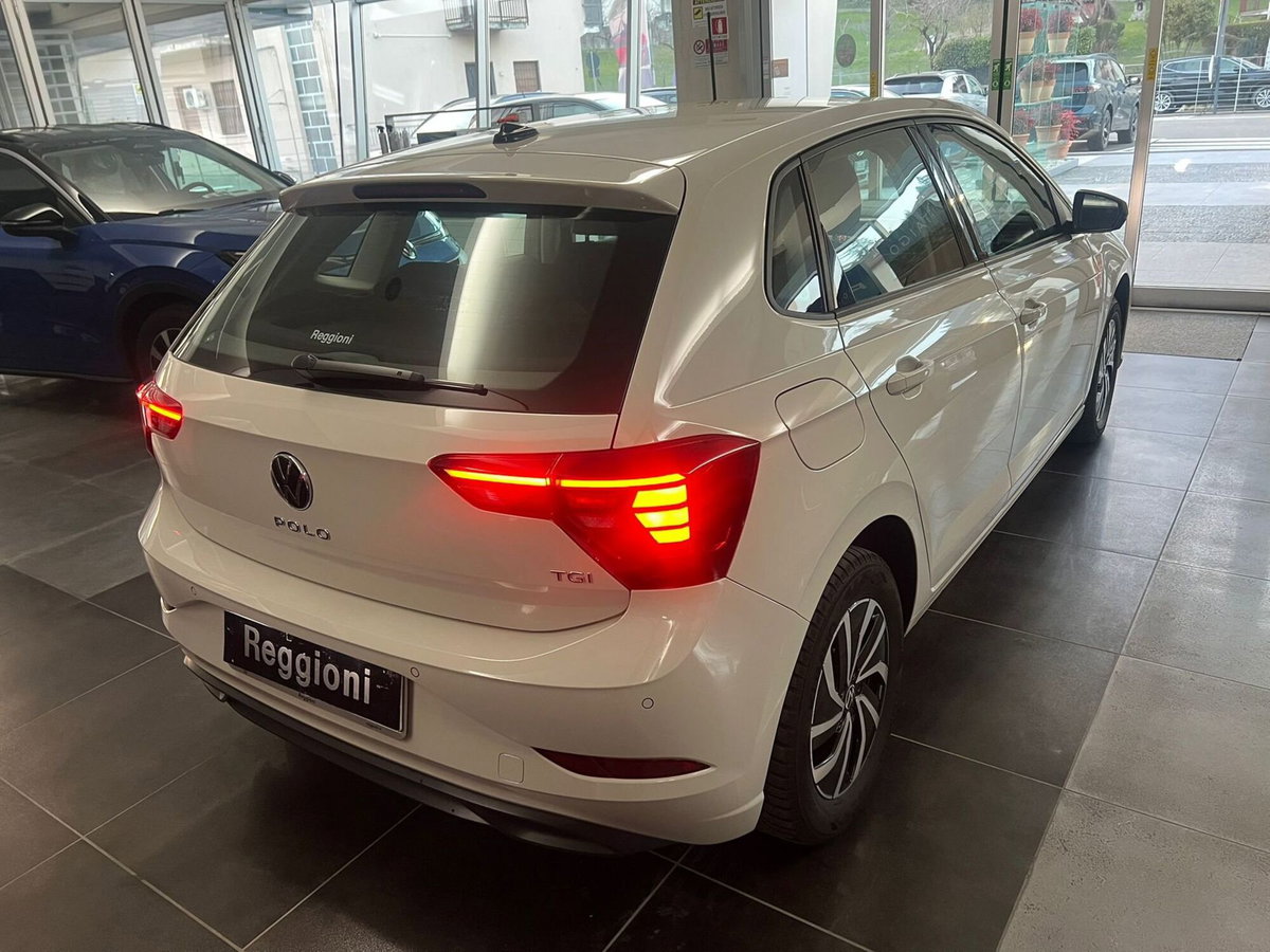 Volkswagen Polo 1.0 TGI 5p. Life (16)