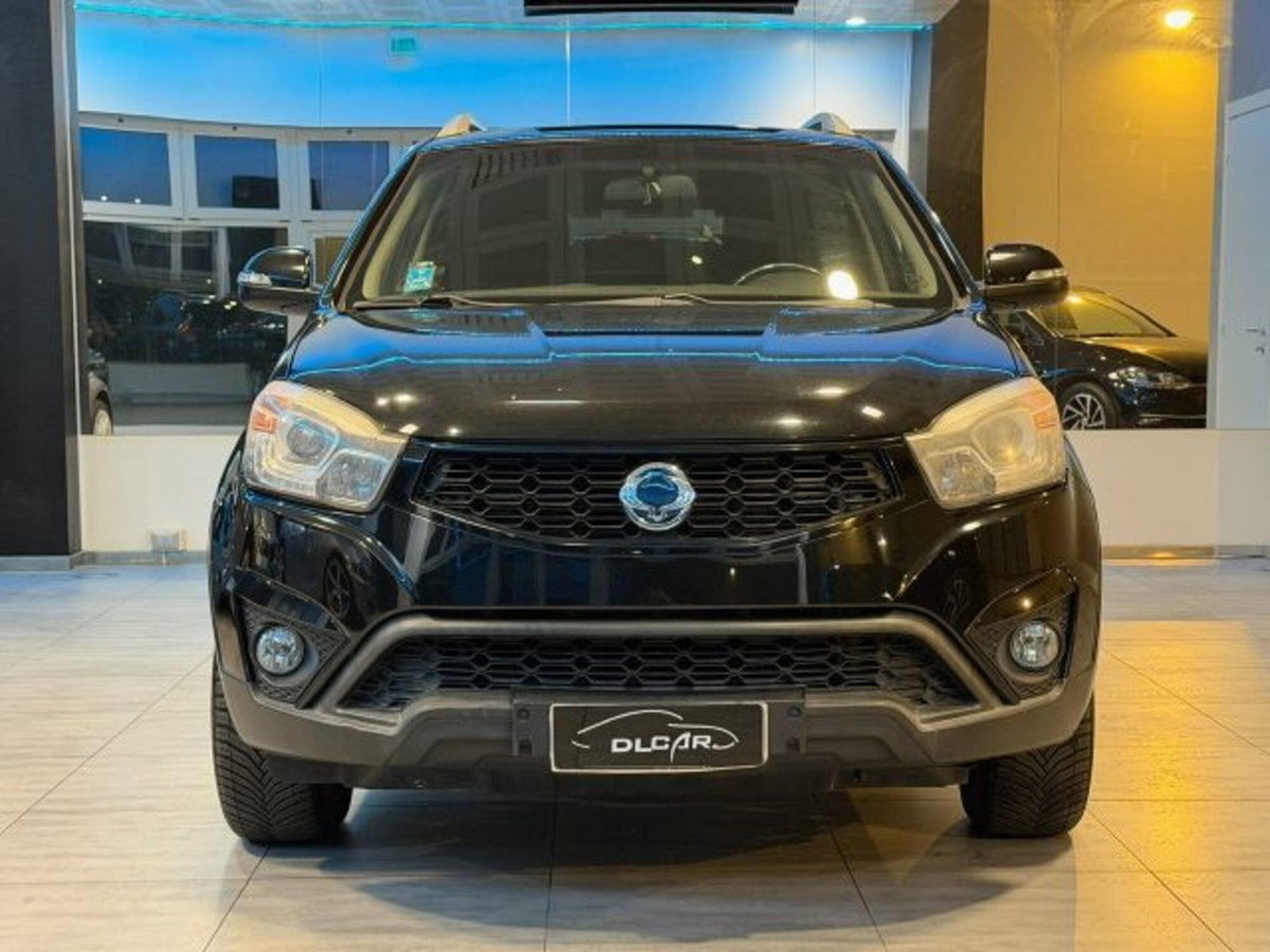 Ssangyong Korando 2.0 e-XDi 149 CV 2WD MT Plus (2)