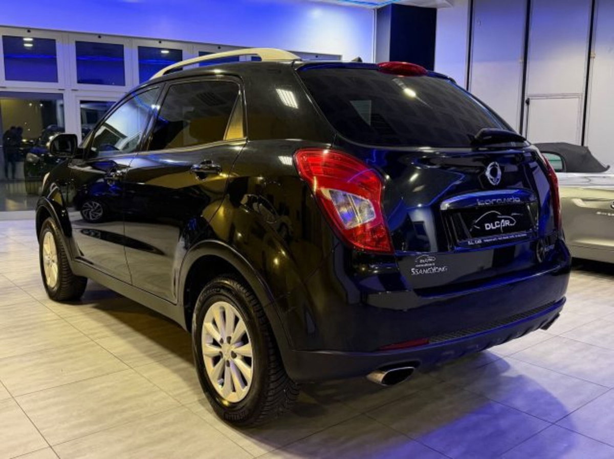 Ssangyong Korando 2.0 e-XDi 149 CV 2WD MT Plus (4)