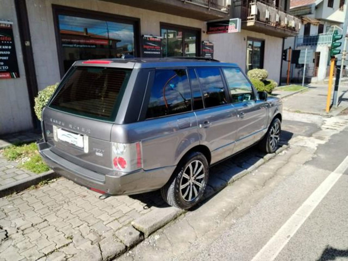 Land Rover Range Rover 3.6 TDV8 Vogue (2)