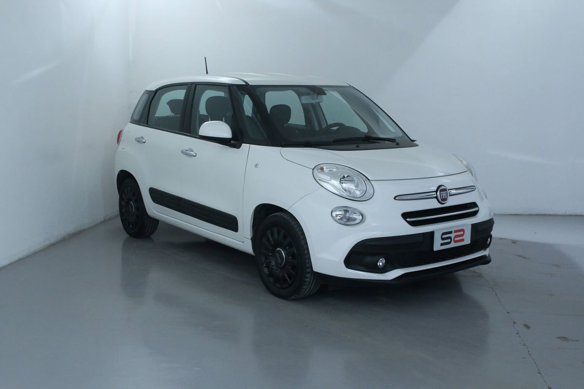 Fiat 500L 1.3 Multijet 95 CV Mirror (3)