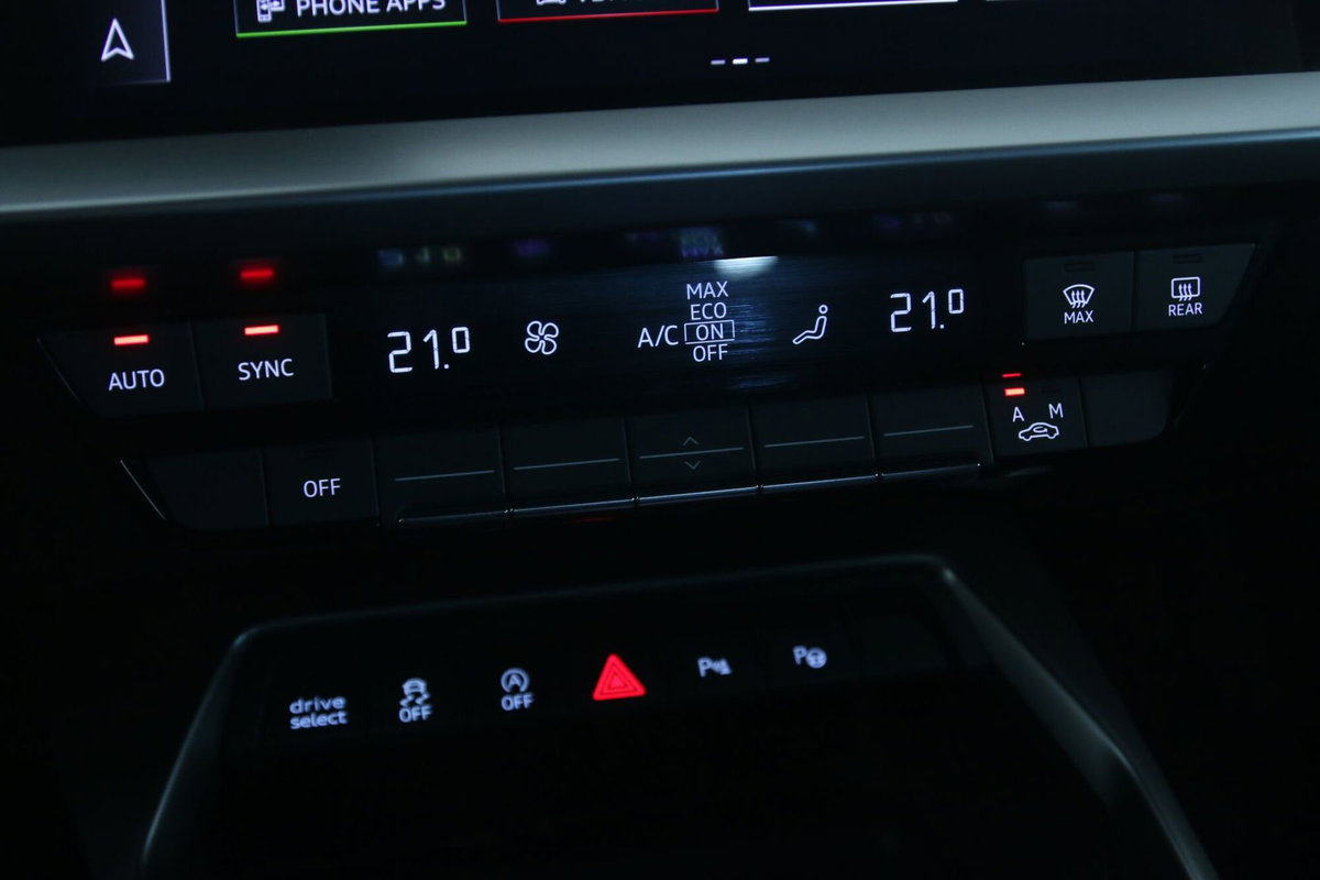 Audi A3 Sportback 35 TDI S tronic S line edition (17)