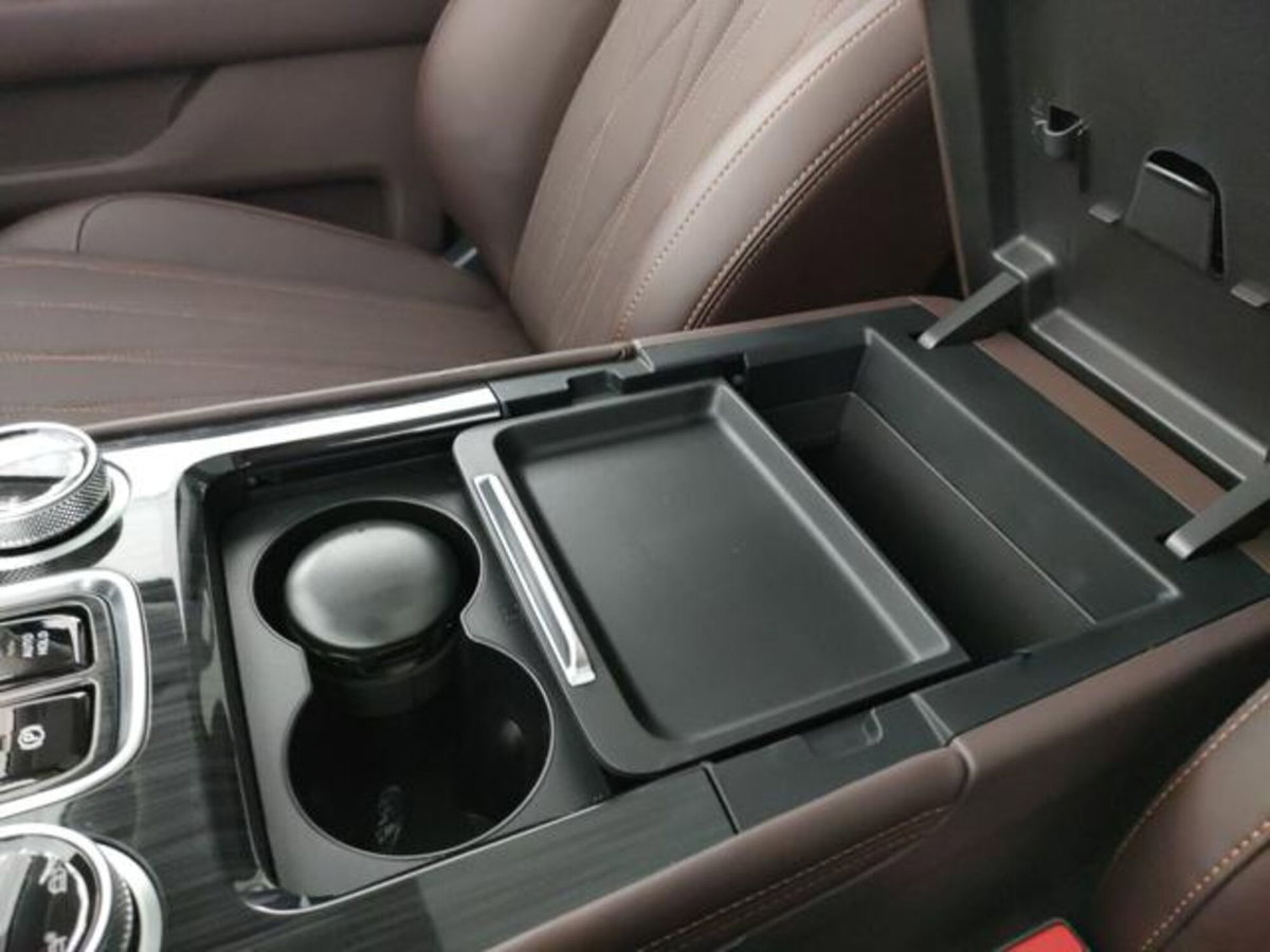Foton Tunland Tunland V9 2.0 vgt turbo 48V Ultra 8at (19)
