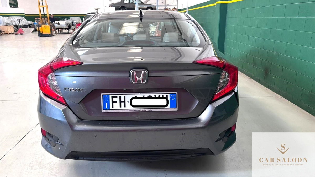 Honda Civic 1.5T 5 porte Prestige CVT (4)