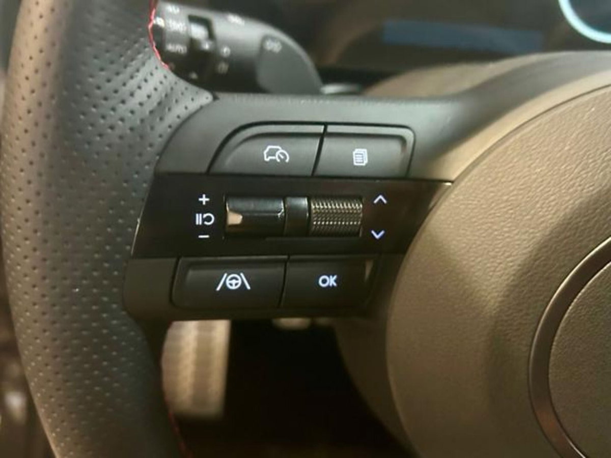 Hyundai Tucson 1.6 t-gdi 48V Xtech 2wd mt (12)