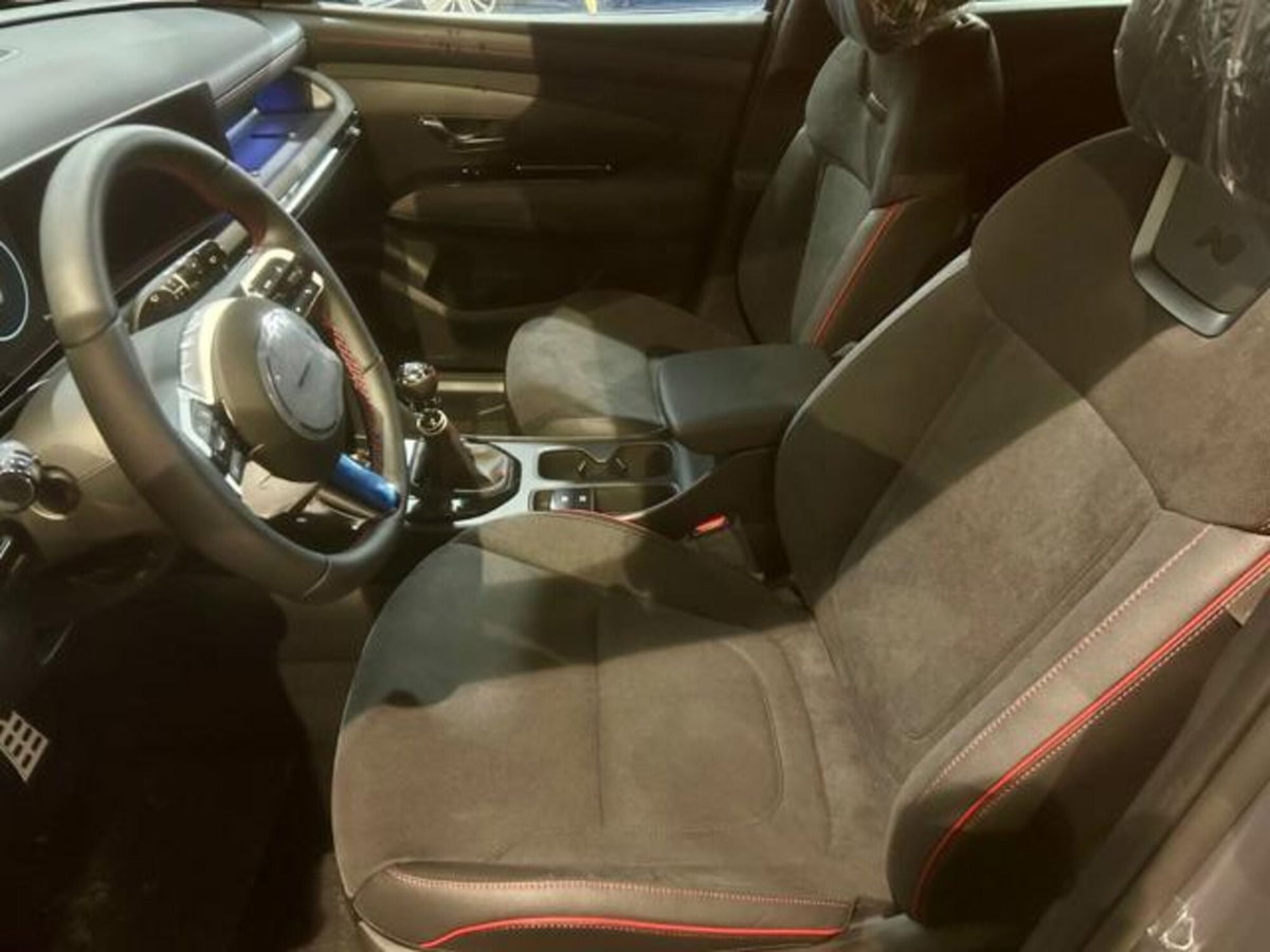 Hyundai Tucson 1.6 t-gdi 48V Xtech 2wd mt (5)