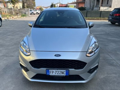 Ford Fiesta 1.0 EcoBoost 125CV 5 porte ST-Line (2)
