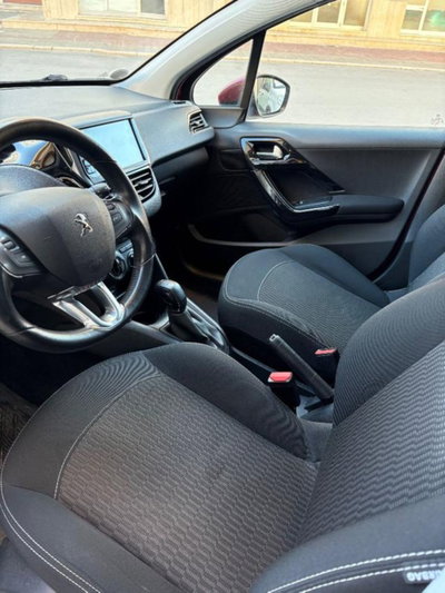 Peugeot 208 82 5 porte Active (9)