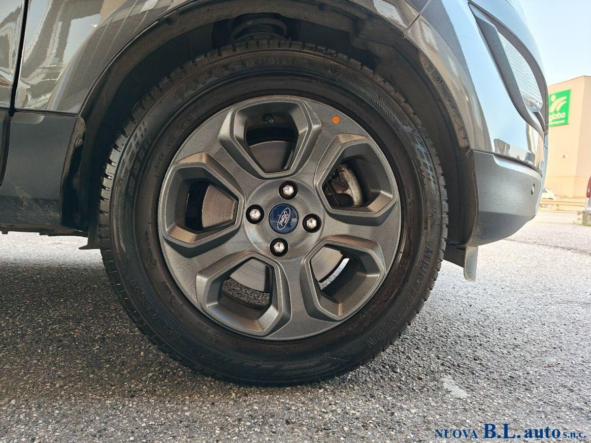 Ford EcoSport 1.0 EcoBoost 100 CV ST-Line Black Edition (15)