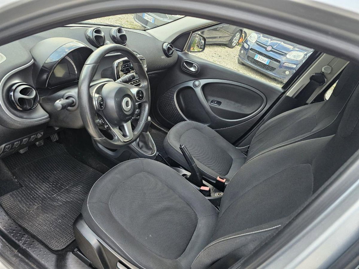 smart forfour forfour 70 1.0 twinamic Passion (10)