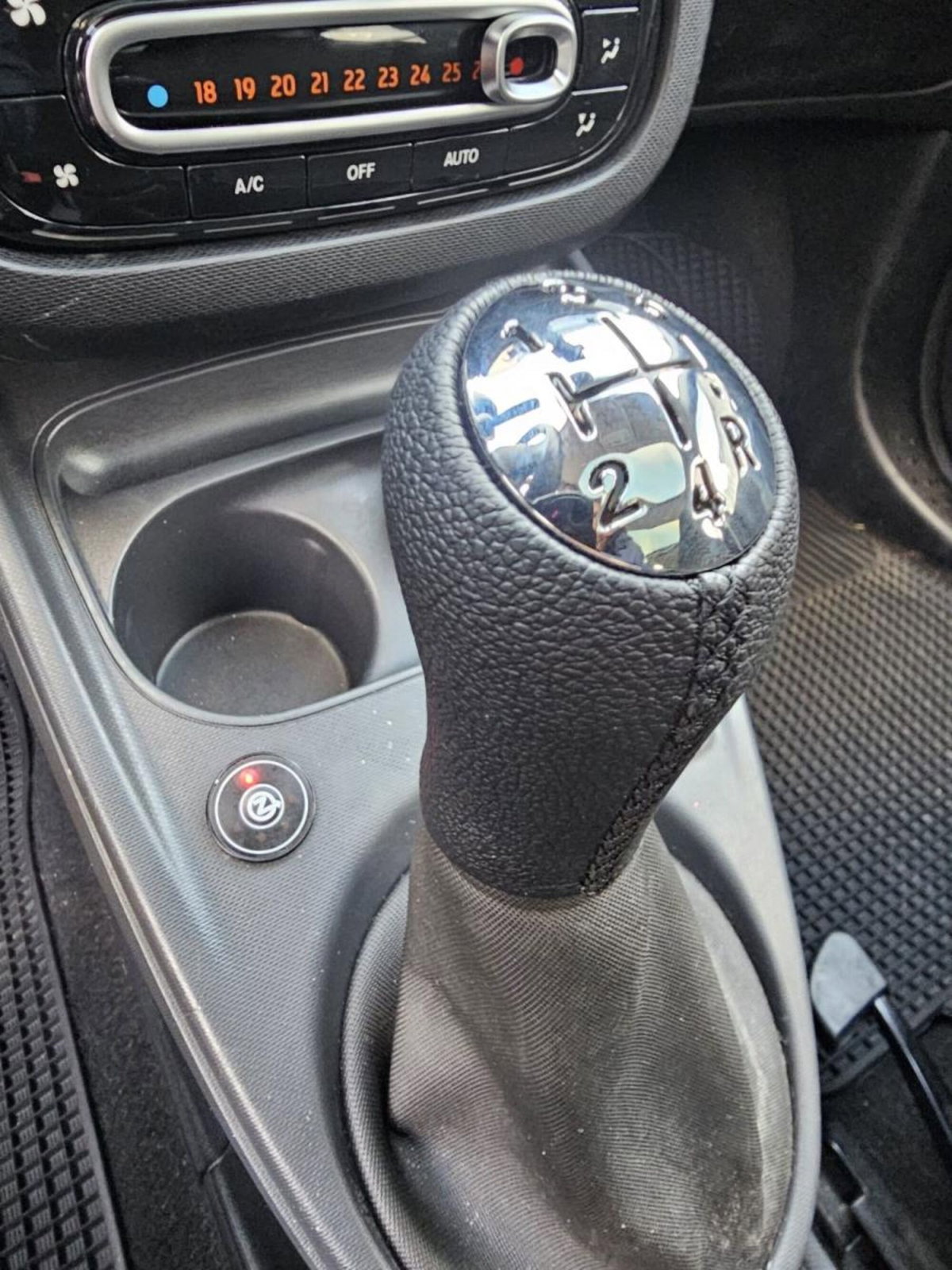 smart forfour forfour 70 1.0 twinamic Passion (13)