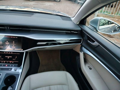 Audi A6 Avant 40 2.0 tdi mhev 12V Business quattro s-tronic (11)