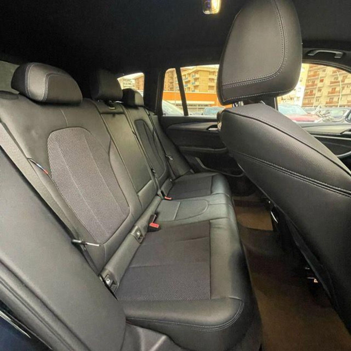 BMW X3 xDrive20d Msport (9)