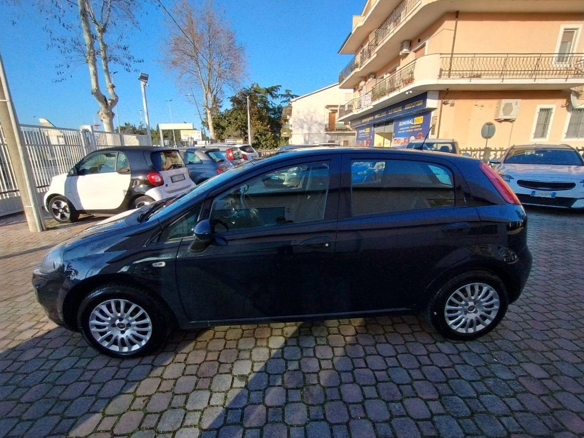 Fiat Punto 1.3 MJT II S&S 95 CV 5 porte Street (7)