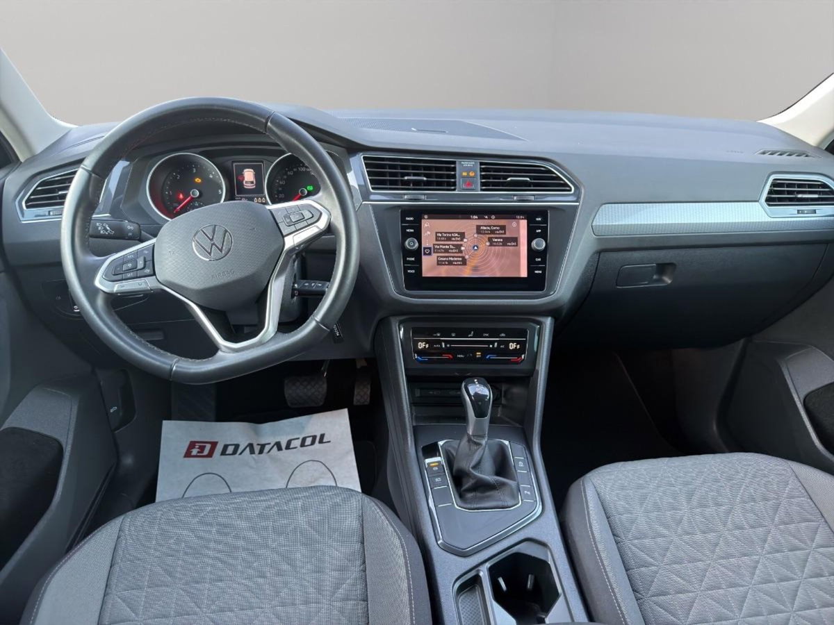 Volkswagen Tiguan 2.0 tdi Life 150cv dsg (11)