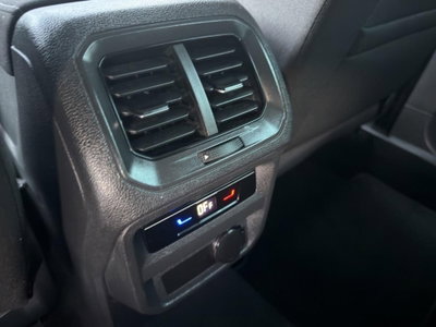 Volkswagen Tiguan 2.0 tdi Life 150cv dsg (16)