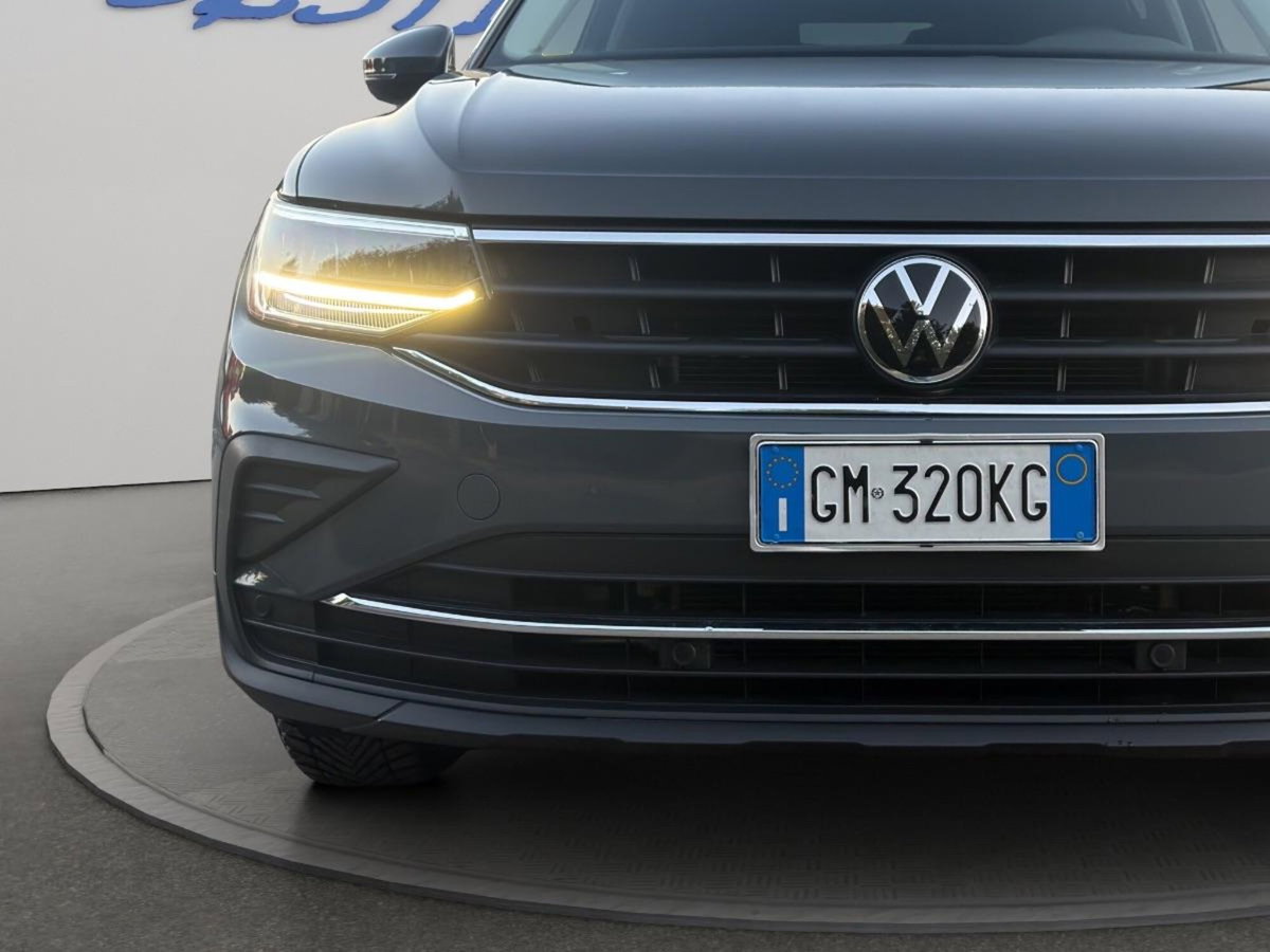 Volkswagen Tiguan 2.0 tdi Life 150cv dsg (20)