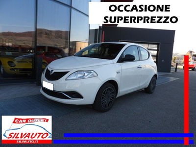 Lancia Ypsilon 1.2 69 CV 5 porte Gold usata