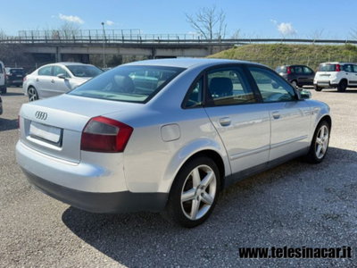 Audi A4 1.9 TDI/130 CV cat (4)