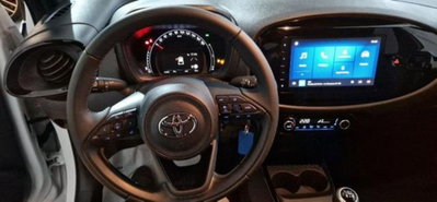 Toyota Aygo X 1.0 VVT-i 72 CV 5p. Undercover S-CVT (8)