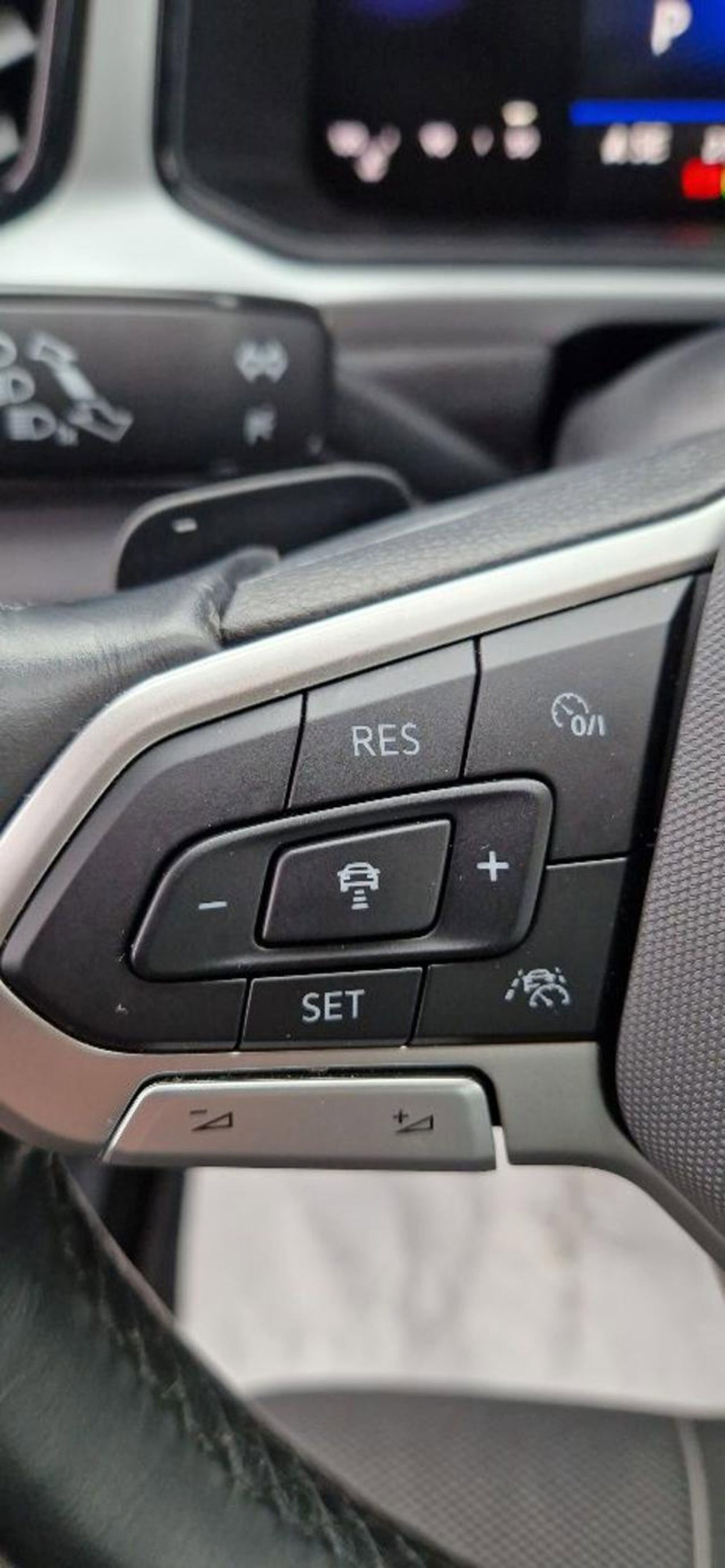 Volkswagen T-Roc 2.0 tdi Life 150cv dsg (8)