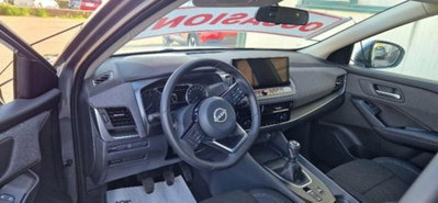 Nissan Qashqai 1.3 mhev Acenta 2wd 140cv (15)