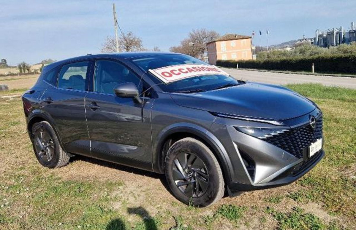 Nissan Qashqai 1.3 mhev Acenta 2wd 140cv (5)