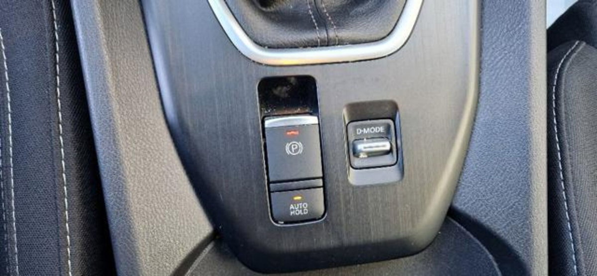 Nissan Qashqai 1.3 mhev Acenta 2wd 140cv (7)