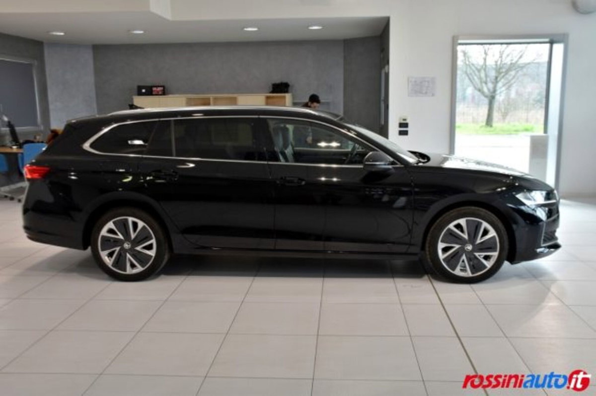 Skoda Superb 2.0 tdi Style 150cv dsg (6)