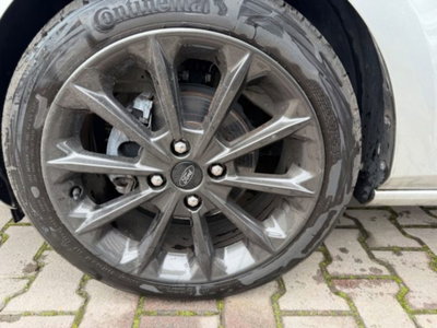 Ford Fiesta 1.0 Ecoboost 100 CV aut. 5 porte Vignale (12)