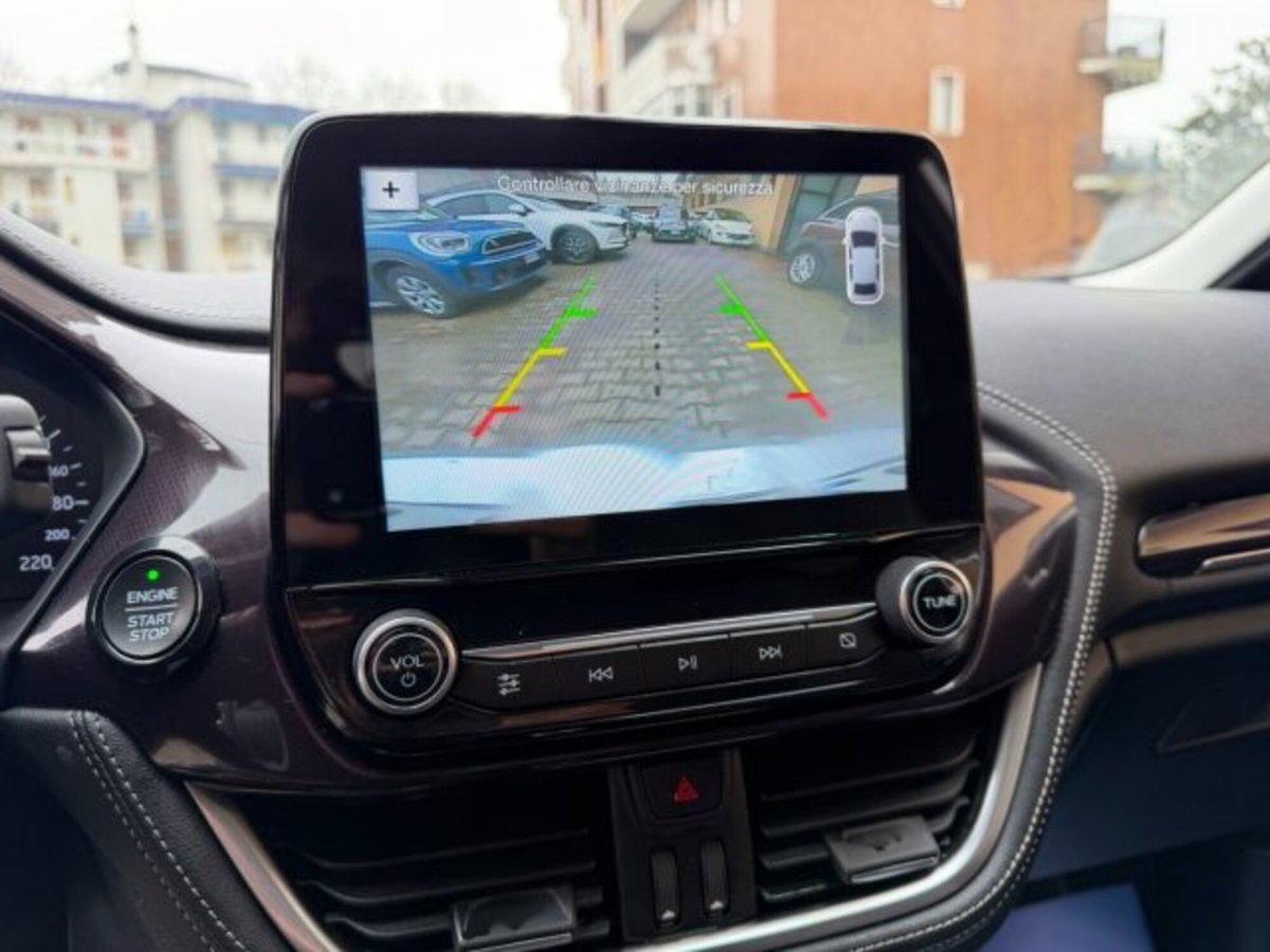Ford Fiesta 1.0 Ecoboost 100 CV aut. 5 porte Vignale (16)
