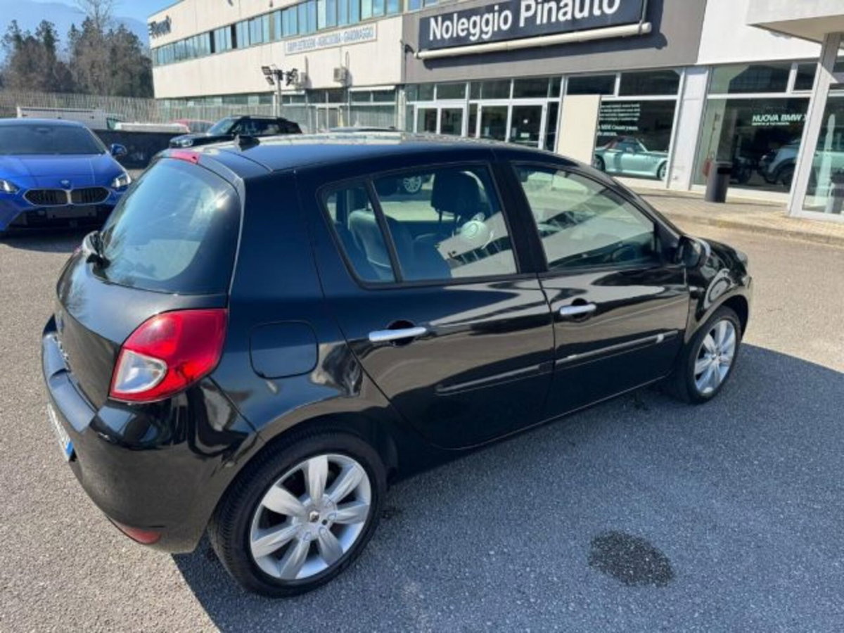 Renault Clio 1.5 dCi 105CV 5 porte Luxe (5)