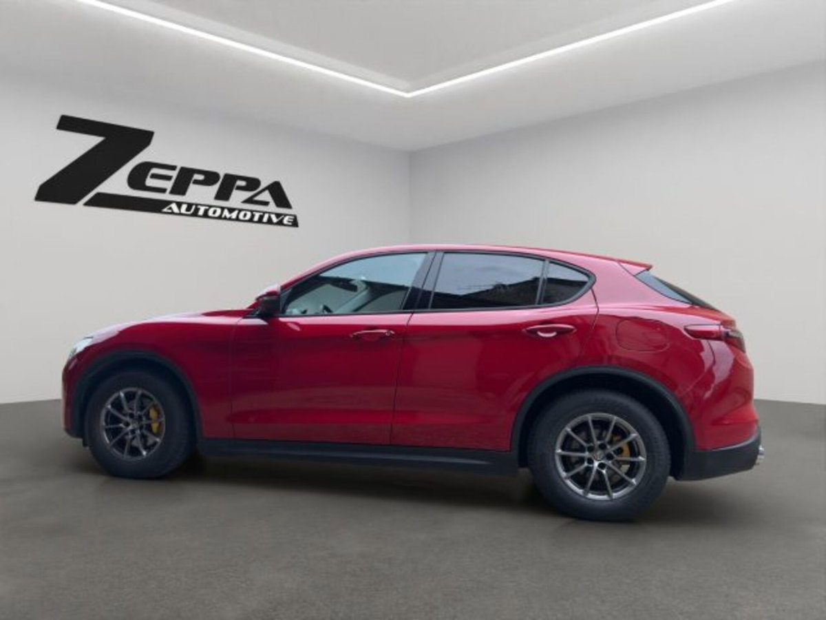 Alfa Romeo Stelvio Stelvio 2.2 Turbodiesel 180 CV AT8 RWD Business (2)