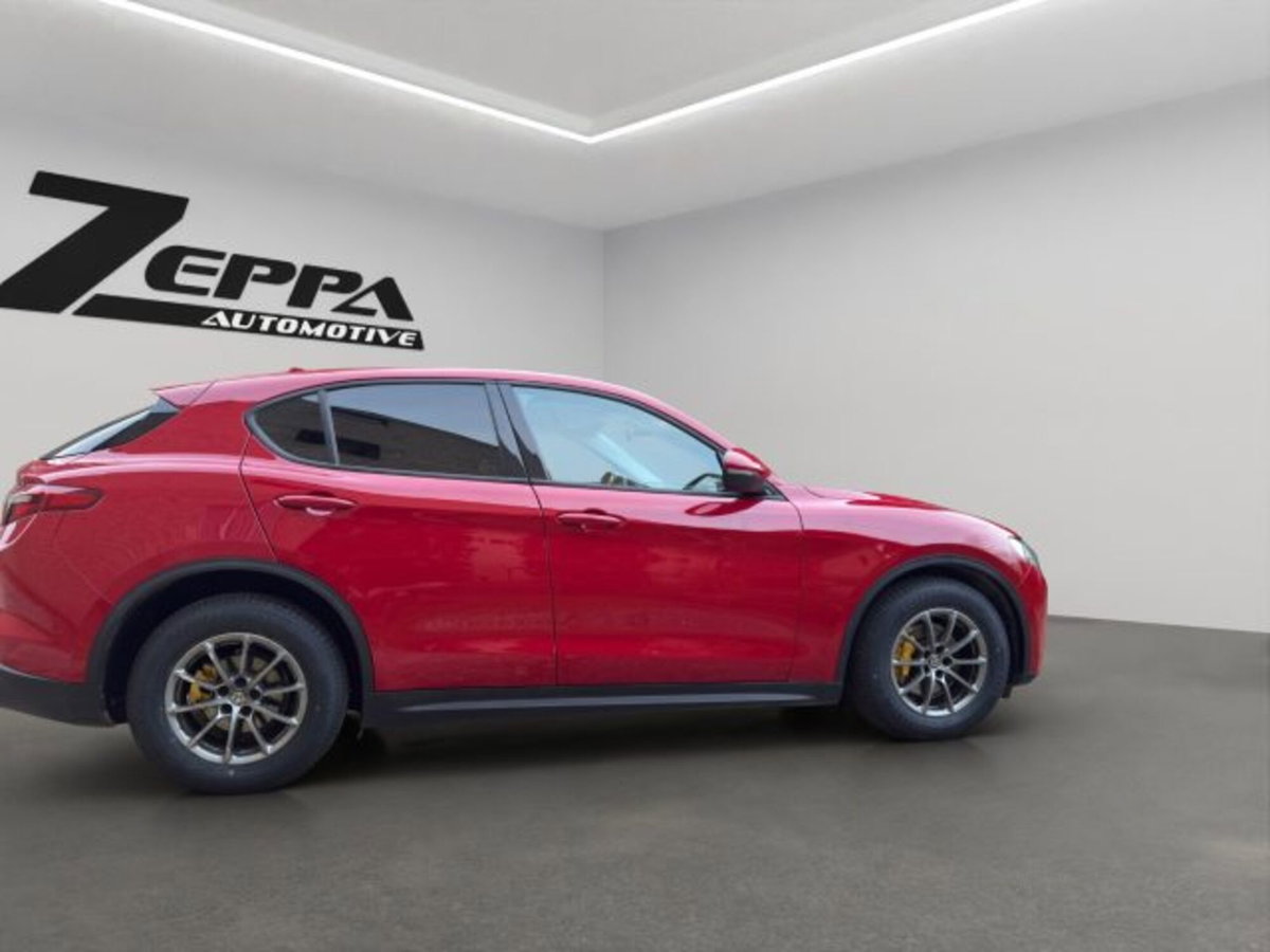 Alfa Romeo Stelvio Stelvio 2.2 Turbodiesel 180 CV AT8 RWD Business (6)