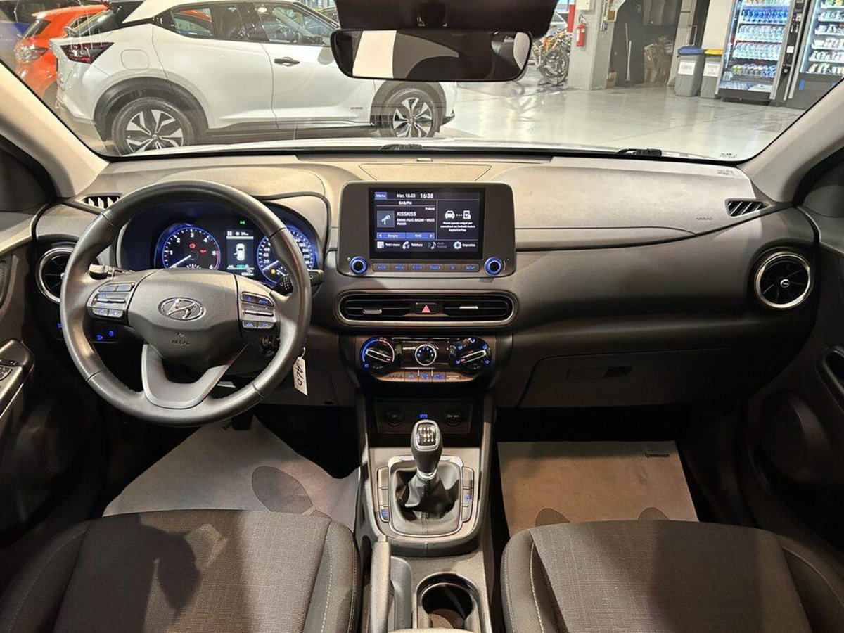 Hyundai Kona 1.6 CRDI Hybrid 48V iMT XTech (8)